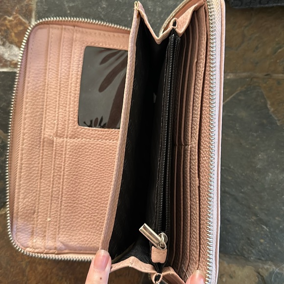 Steve Madden Wallet - Picture 4 of 4